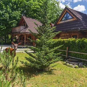  Chalet Mountain Shelter